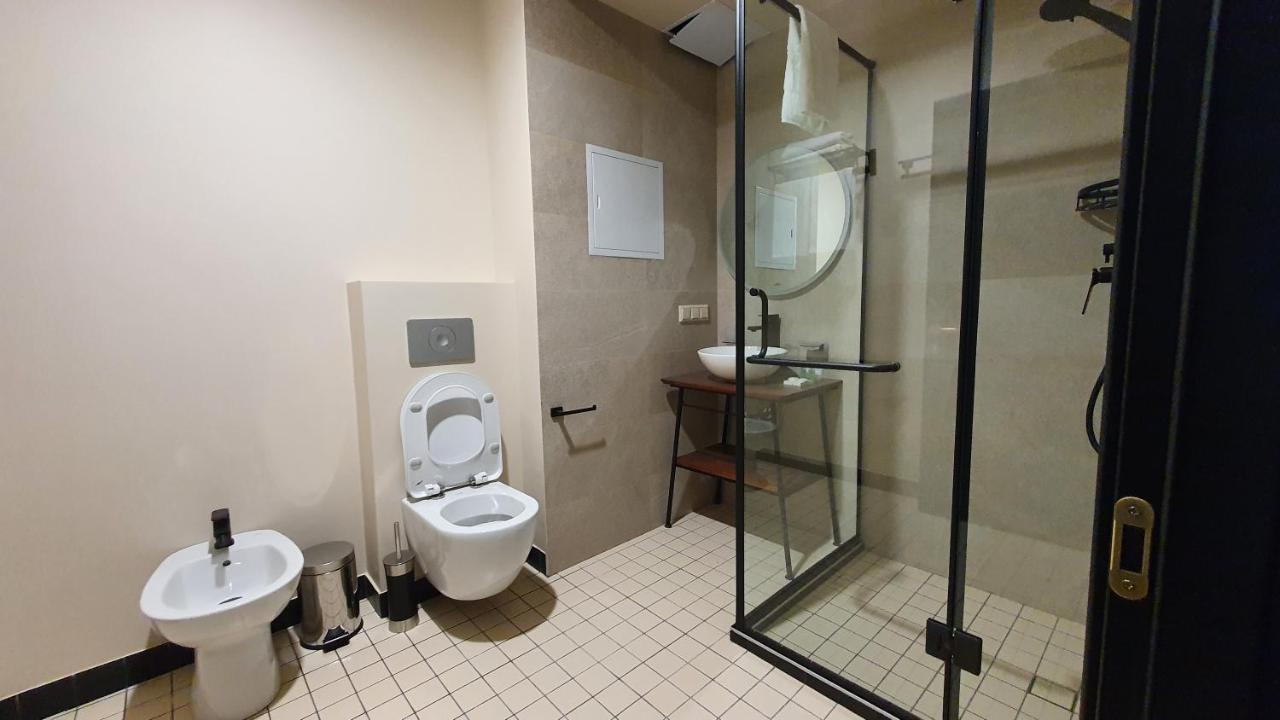 Carousel Hotel Tbilisi Ngoại thất bức ảnh